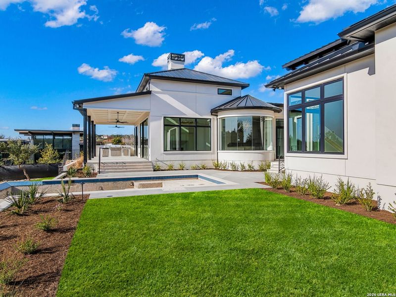 Exterior details and patio area of a home in , San Antonio (Image 39).