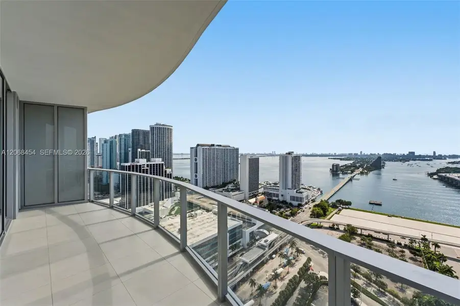 Condo located in Miami, FL showcasing its design and architecture (Image 27). Condo located in Miami, FL showcasing its design and architecture (Image 27).