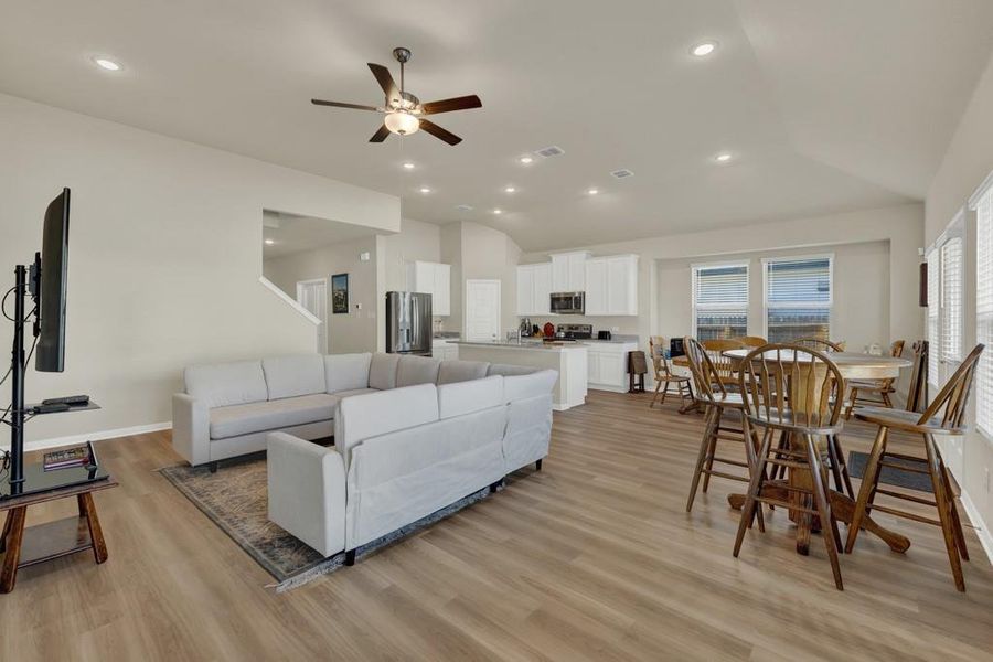 Furnished interior view inside a new home in Greenspoint Heights, Seguin (Image 9). Furnished interior view inside a new home in Greenspoint Heights, Seguin (Image 9).