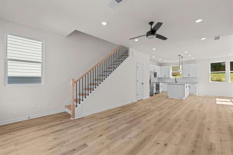 Spacious, unfurnished interior of a new home in , Villa Rica (Image 12). Spacious, unfurnished interior of a new home in , Villa Rica (Image 12).
