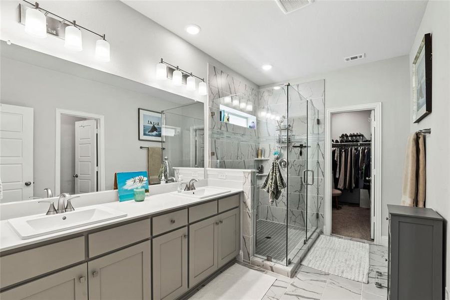 Furnished interior view inside a new home in Bayside, Rowlett (Image 30).