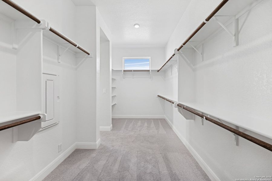 Spacious, unfurnished interior of a new home in Windsong - Legacy Series, Boerne (Image 37).