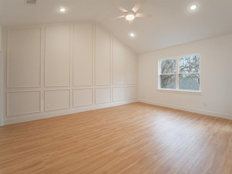 Spacious, unfurnished interior of a new home in , Dallas (Image 20).