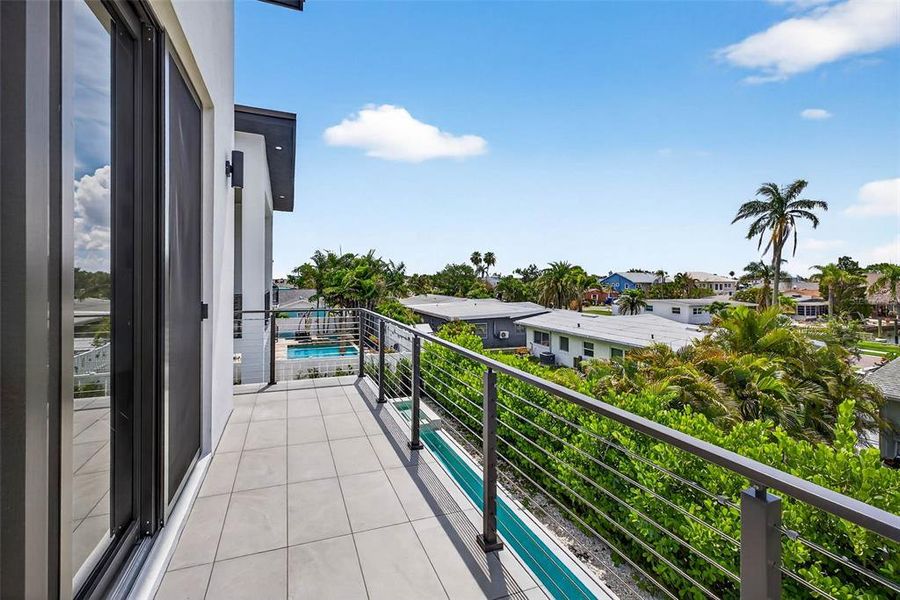 Exterior details and patio area of a home in , Redington Shores (Image 35).
