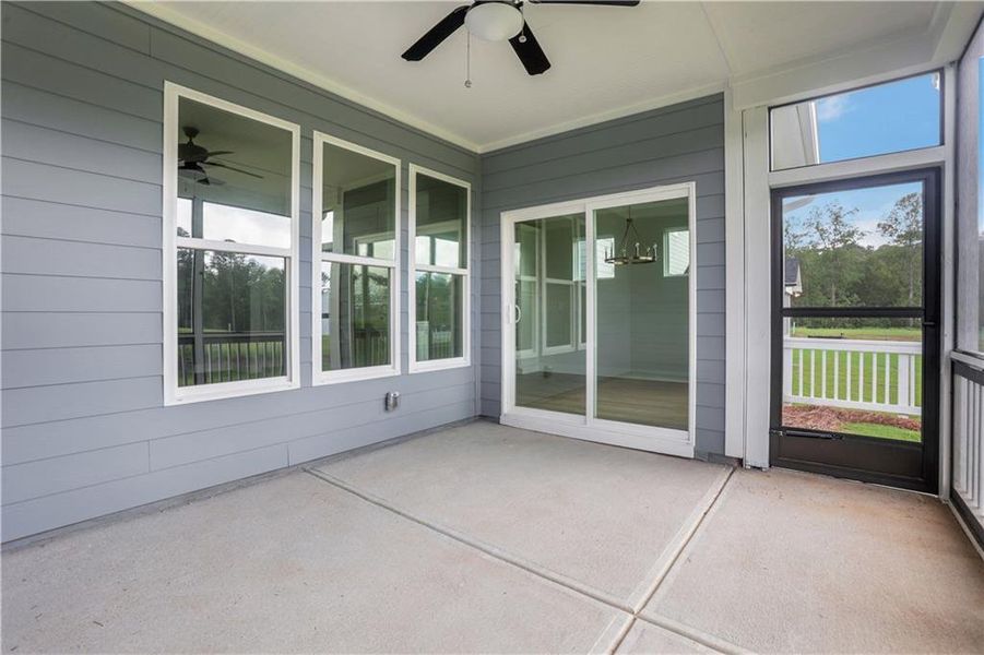 Image 43 of a home in Twin Lakes.