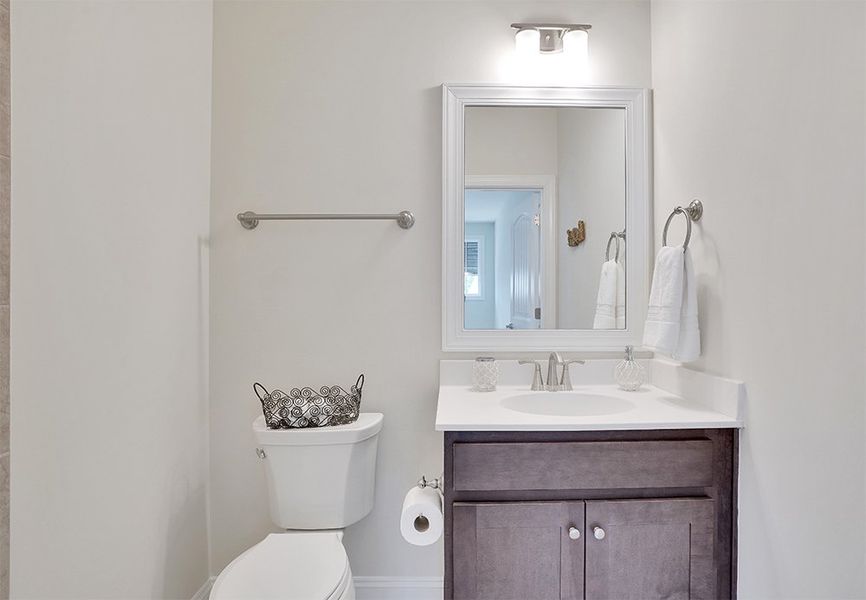 Amelia Bay, Bonus Bath