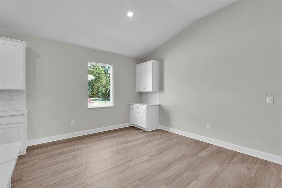 Spacious, unfurnished interior of a new home in , Palm Coast (Image 15).