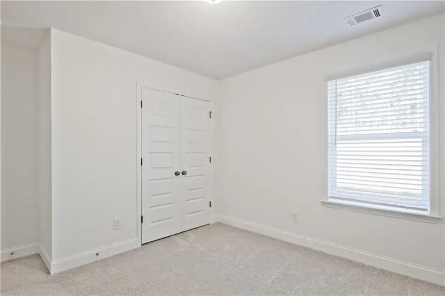 Spacious, unfurnished interior of a new home in Highland Park, Stonecrest (Image 33).