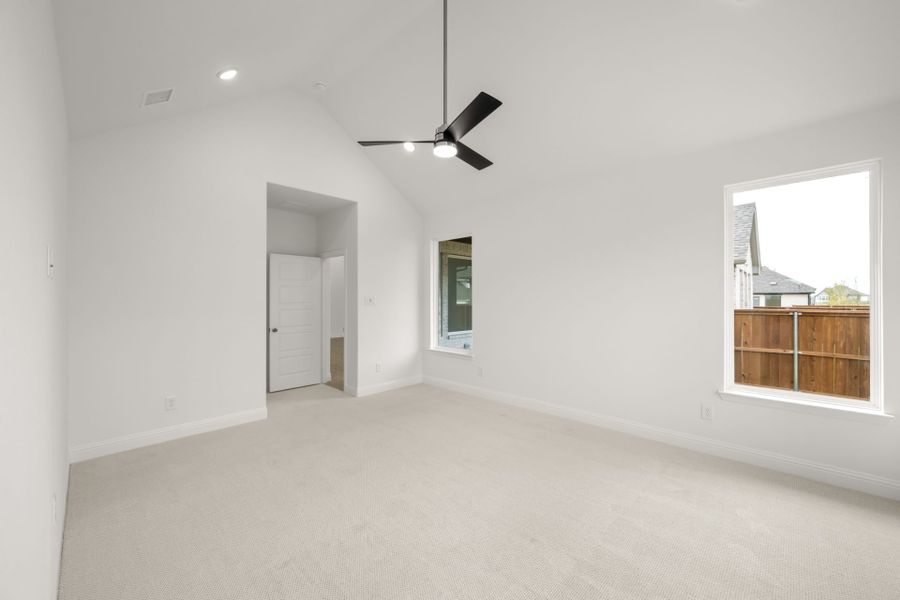 Spacious, unfurnished interior of a new home in Creekview Meadows, Pilot Point (Image 17). Spacious, unfurnished interior of a new home in Creekview Meadows, Pilot Point (Image 17).