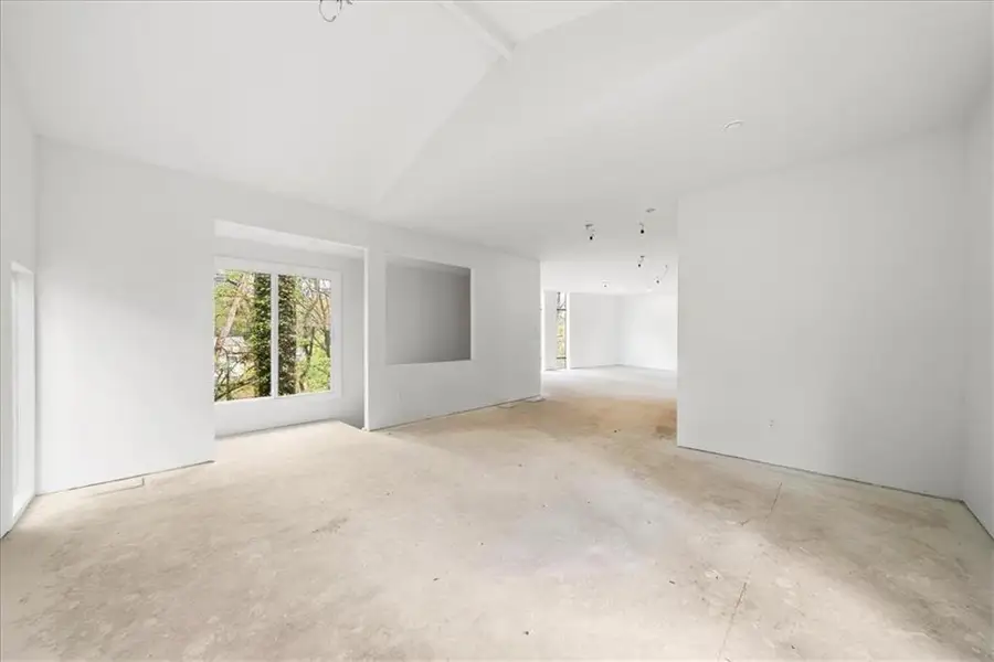 Spacious, unfurnished interior of a new home in , Atlanta (Image 4). Spacious, unfurnished interior of a new home in , Atlanta (Image 4).
