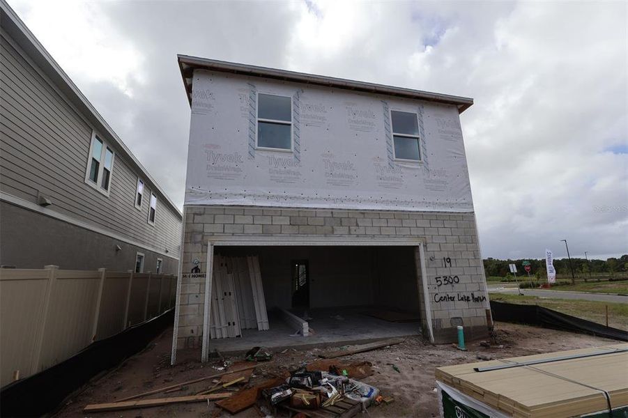 Image 21 of a home in Center Lake on the Park.
