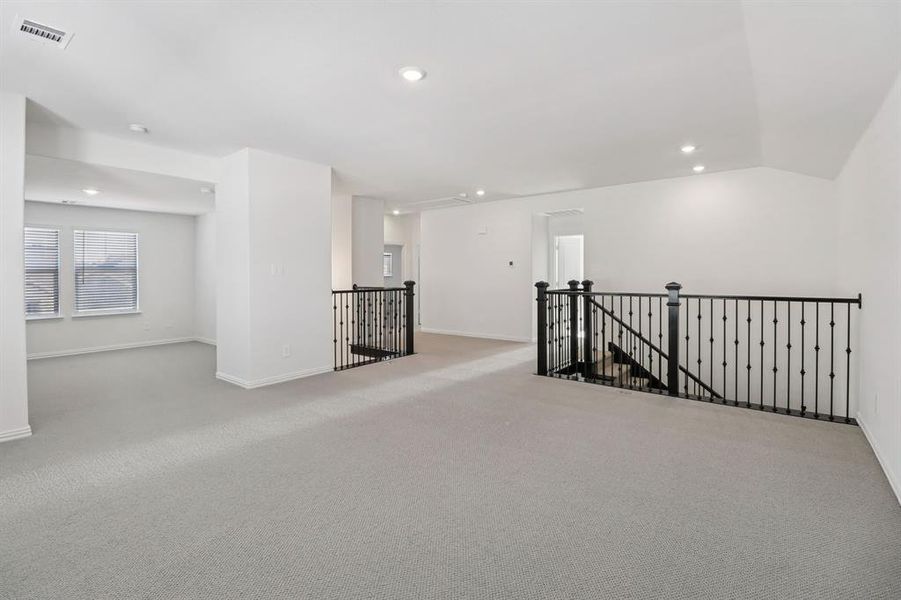 Spacious, unfurnished interior of a new home in Ashford Park - Texana Series, Corinth (Image 26).