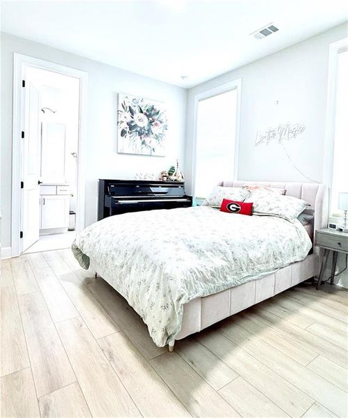 Furnished interior view inside a new home in , Hoschton (Image 15).