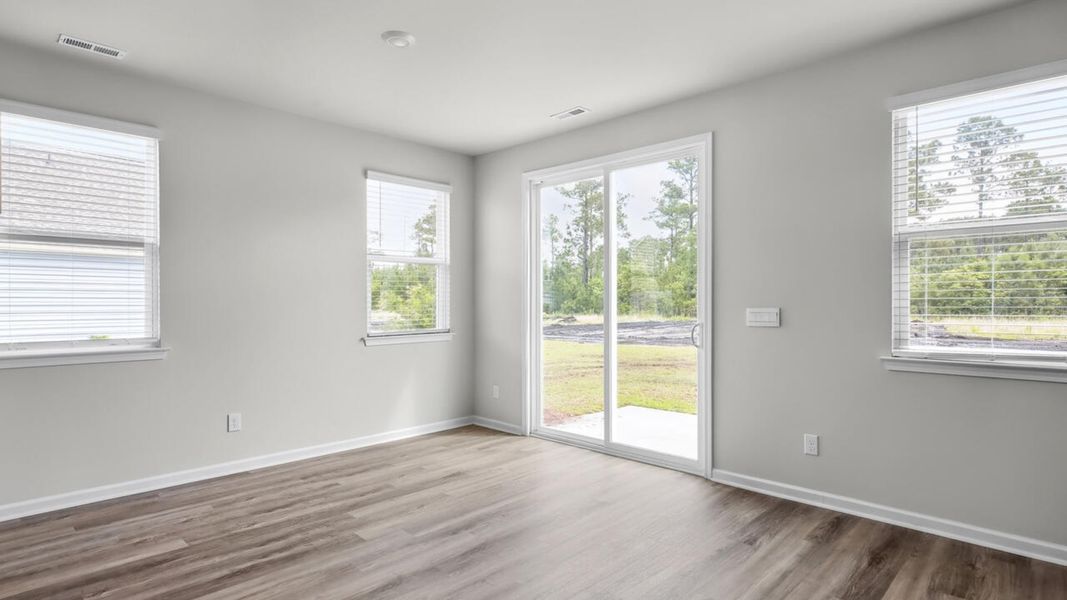 Spacious, unfurnished interior of a new home in Magnolia Ridge at Blake Farm, Wilmington (Image 22).