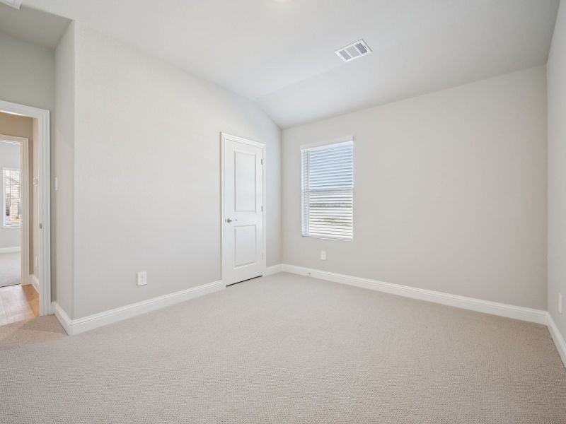 Spacious, unfurnished interior of a new home in Parks at Foster Crossing - Premier Series, Anna (Image 20). Spacious, unfurnished interior of a new home in Parks at Foster Crossing - Premier Series, Anna (Image 20).