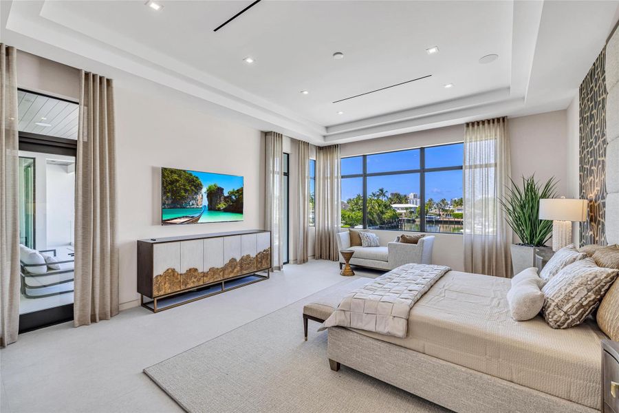 Furnished interior view inside a new home in , Fort Lauderdale (Image 4).