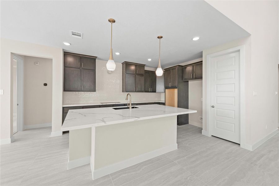 Furnished interior view inside a new home in Cross Creek West, Fulshear (Image 5).