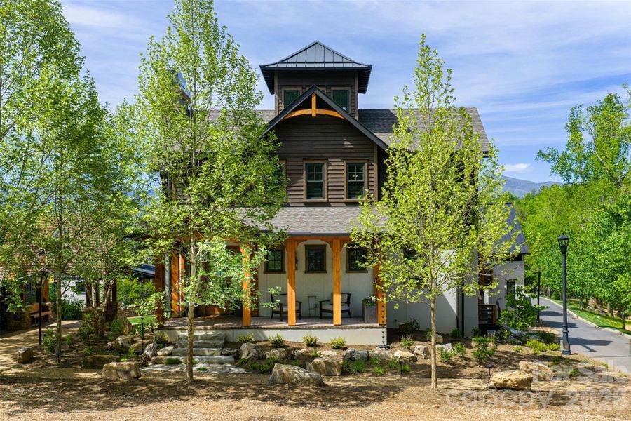 Image 45 of a home in .