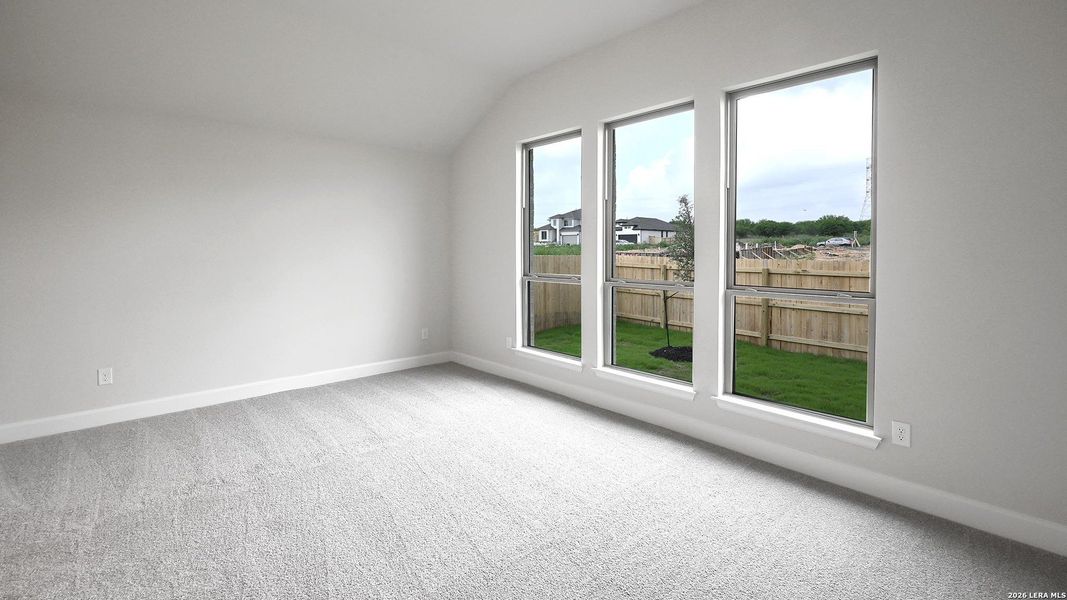 Spacious, unfurnished interior of a new home in The Parklands, Schertz (Image 16).