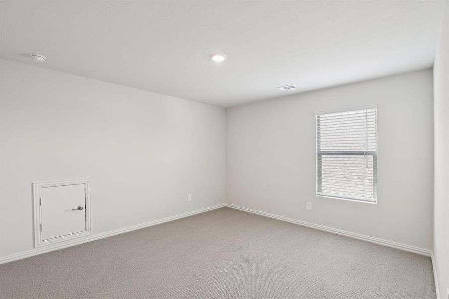 Photo is not of the actual home, but is an inspirational photo of builder’s model home and may depict options, furnishings, and/or decorator features that are not included.