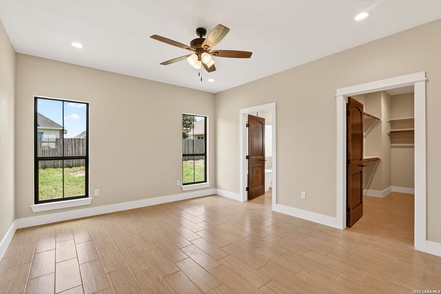 Spacious, unfurnished interior of a new home in , Poth (Image 22).