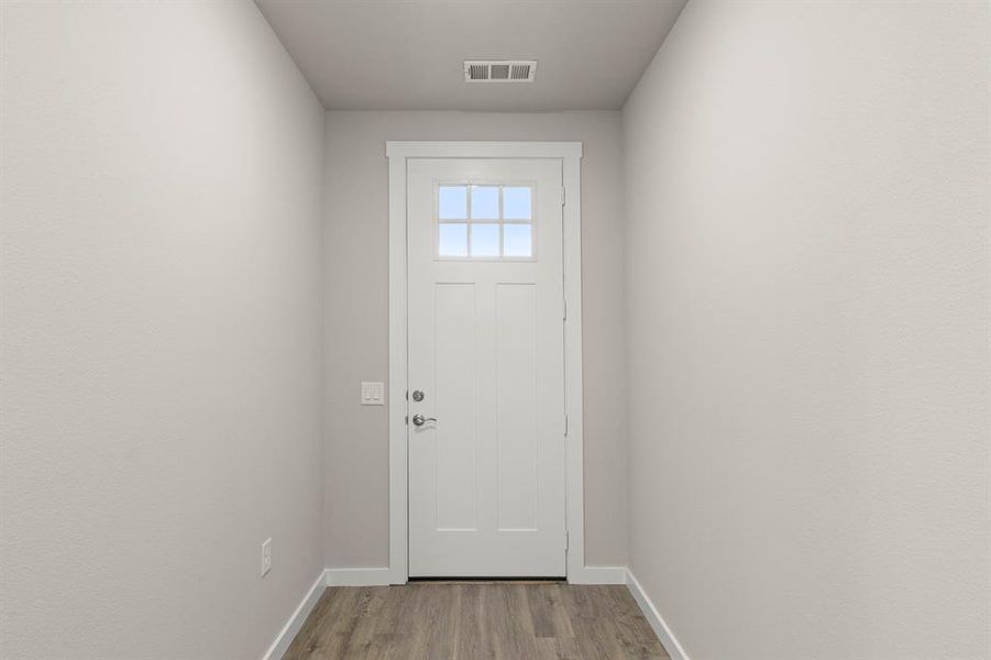 9019 Indianola_2541_Boulder_Entry