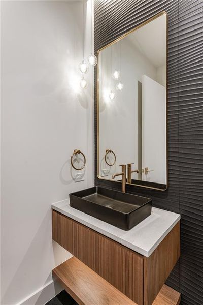 Image 30 of a home in .