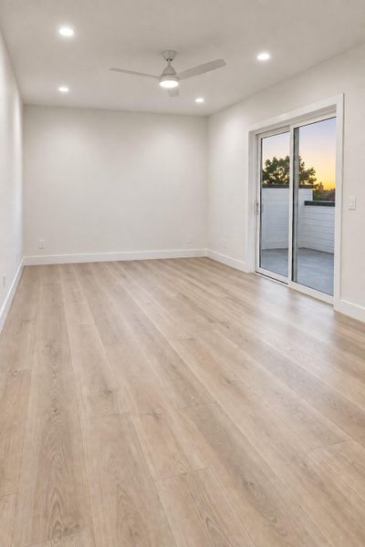 Spacious, unfurnished interior of a new home in , Houston (Image 22).