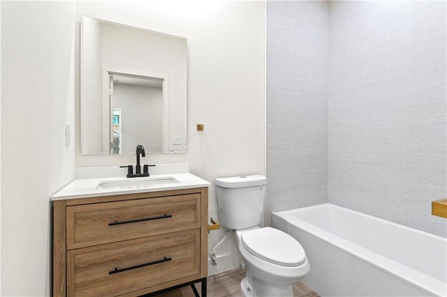 Furnished interior view inside a new home in , Atlanta (Image 16). Furnished interior view inside a new home in , Atlanta (Image 16).