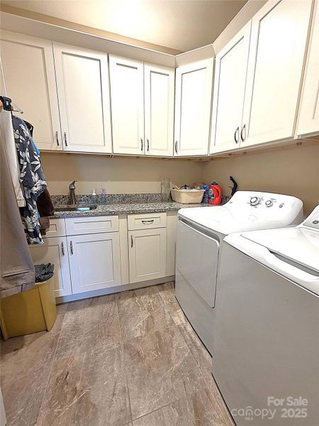 Furnished interior view inside a new home in , Hickory (Image 23).