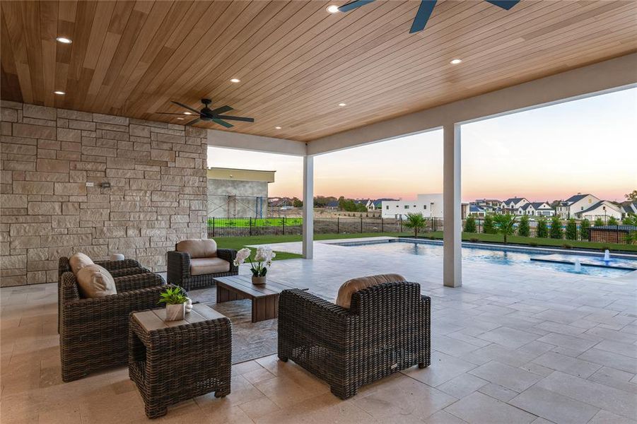 Community amenities in , Heath (Image 29).