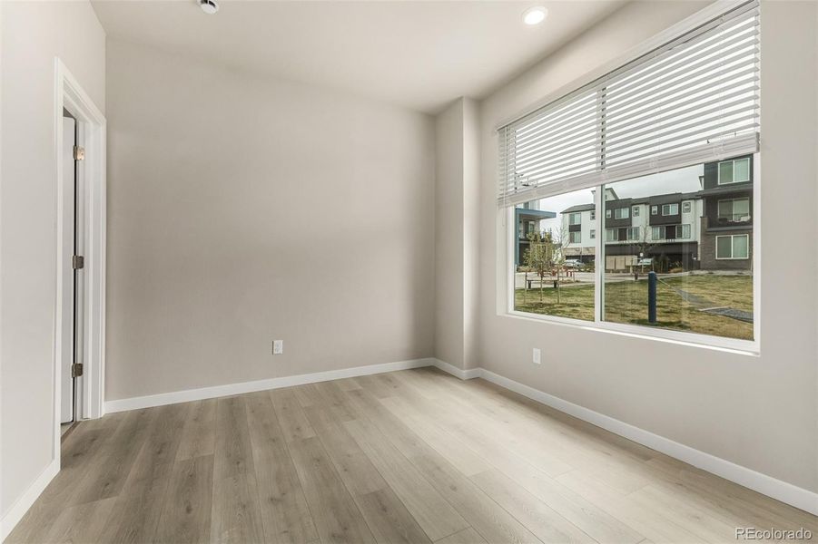 Spacious, unfurnished interior of a new home in , Broomfield (Image 20).