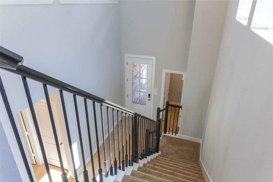 Spacious, unfurnished interior of a new home in La Segarra 40', Brookshire (Image 32).