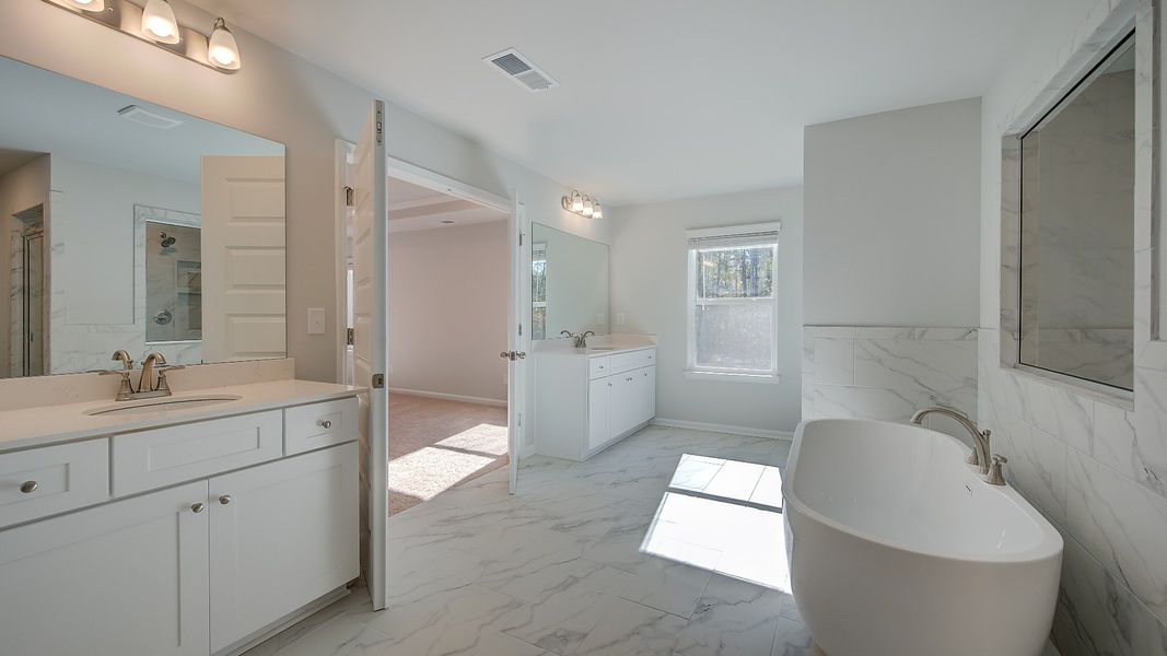 Furnished interior view inside a new home in Riverbend Overlook, Fayetteville (Image 20).