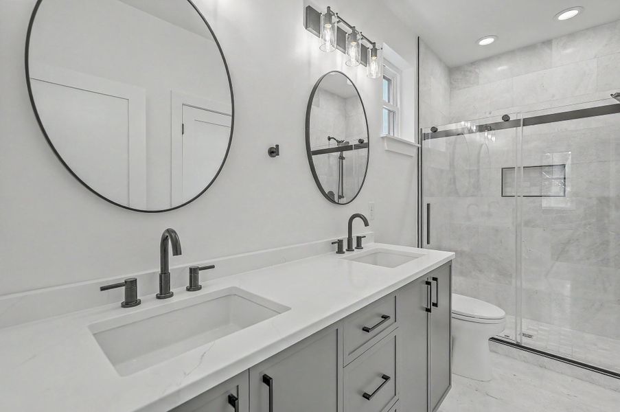 Furnished interior view inside a new home in , Charleston (Image 14).