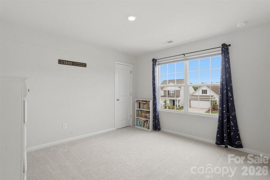 Spacious, unfurnished interior of a new home in Legacy Ridge, Catawba (Image 23).