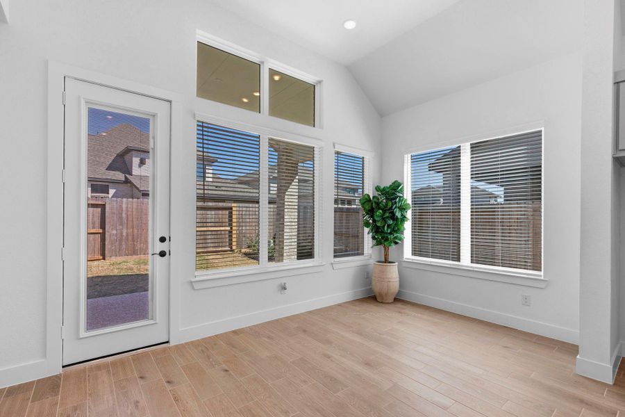 Spacious, unfurnished interior of a new home in Jubilee, Hockley (Image 31).