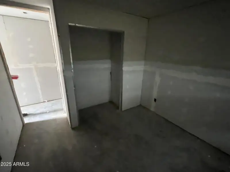 218836E6-21F2-4381-A4FB-B0D422F97A2C