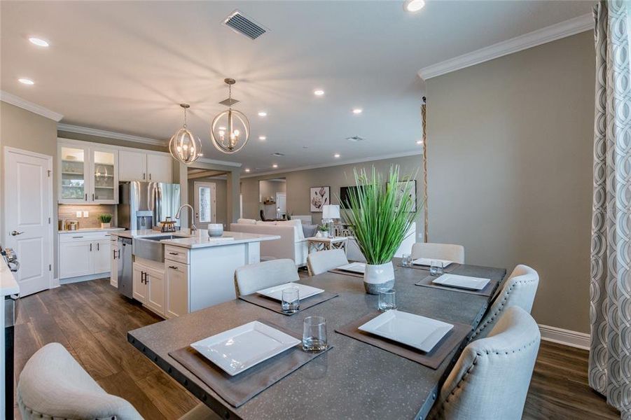 Furnished interior view inside a new home in , Tarpon Springs (Image 6).
