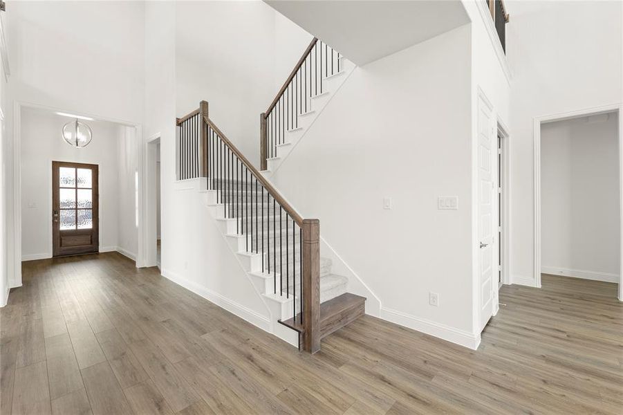 Spacious, unfurnished interior of a new home in Milrany Ranch, Melissa (Image 32). Spacious, unfurnished interior of a new home in Milrany Ranch, Melissa (Image 32).