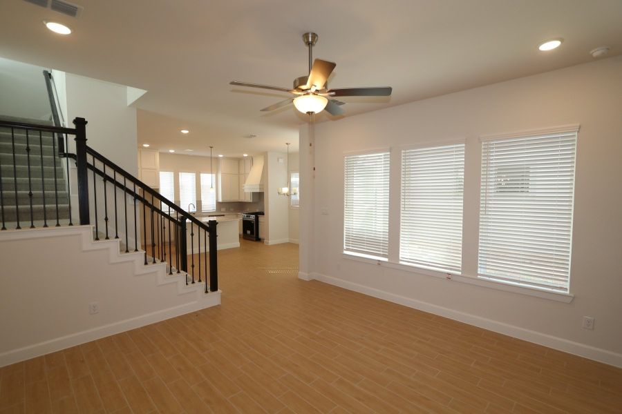 Spacious, unfurnished interior of a new home in Indigo 35’ Homesites, Richmond (Image 9).
