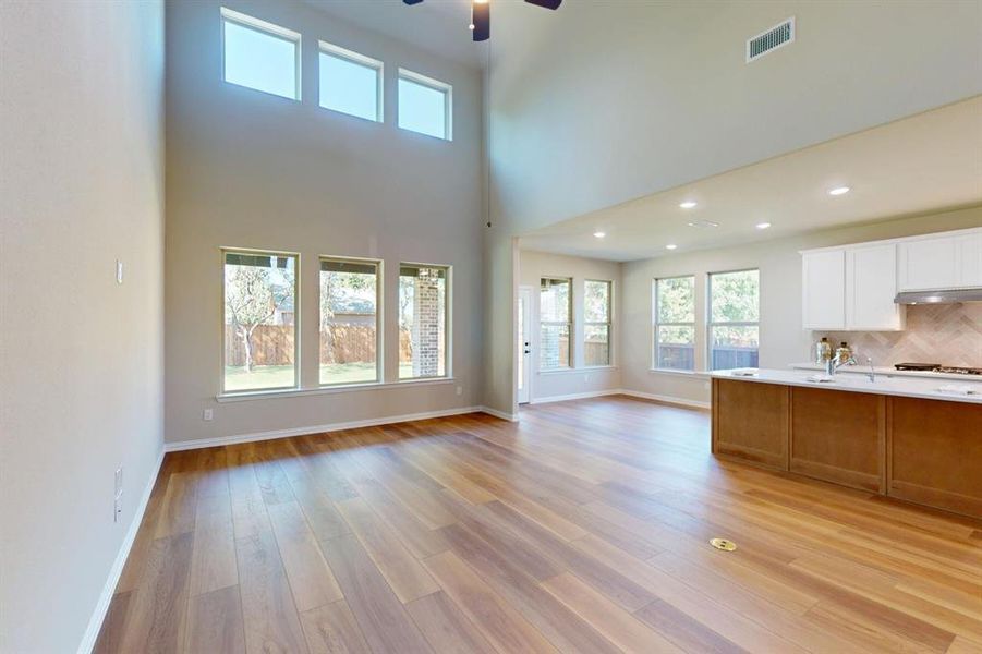 Spacious, unfurnished interior of a new home in Vintage Village, Argyle (Image 27).