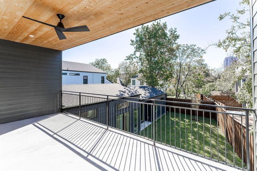 Balcony featuring ceiling fan