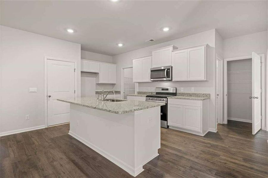 Furnished interior view inside a new home in Shoal Creek, Hampton (Image 15).