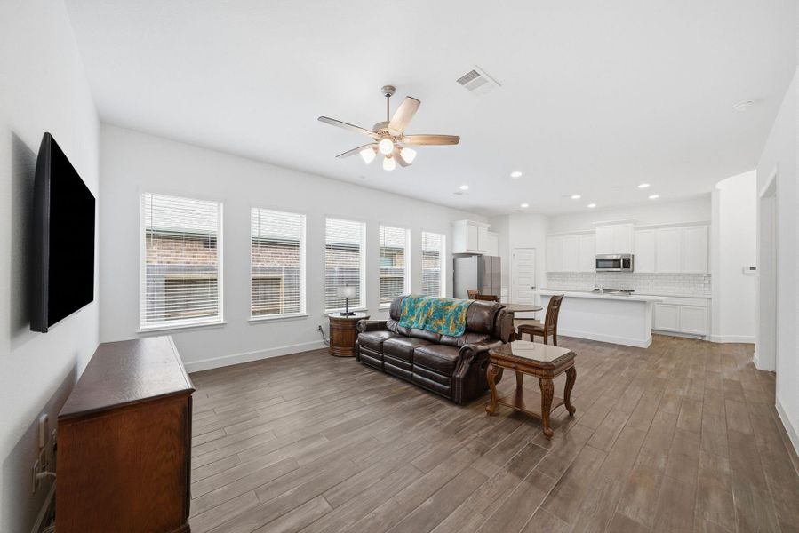 Furnished interior view inside a new home in Artavia, Conroe (Image 19).