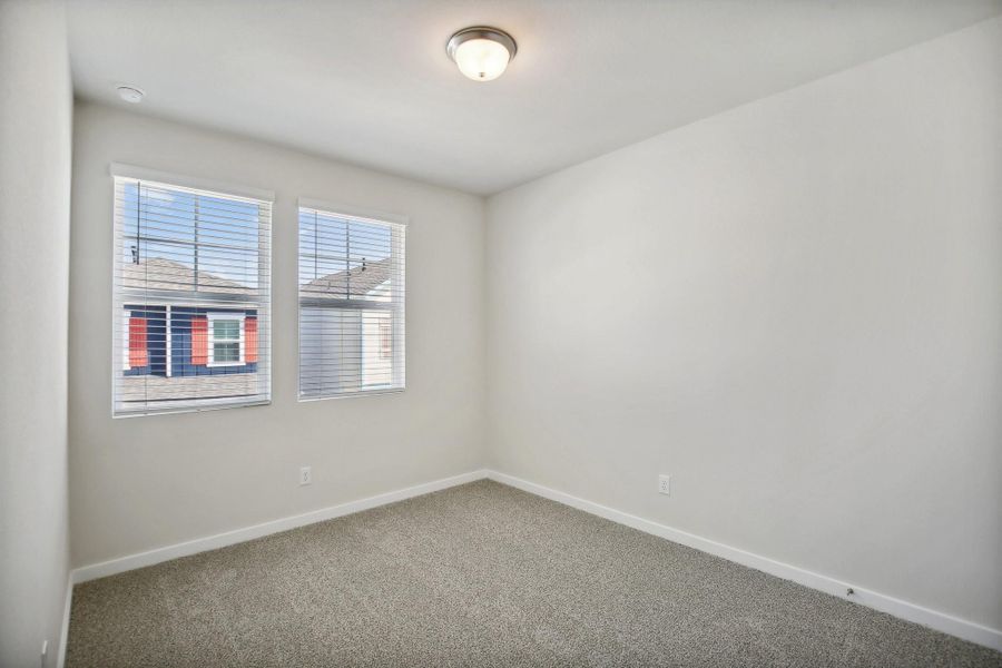 Photo is not of the actual home, but is an inspirational photo of builder’s model home and may depict options, furnishings, and/or decorator features that are not included Photo is not of the actual home, but is an inspirational photo of builder’s model home and may depict options, furnishings, and/or decorator features that are not included