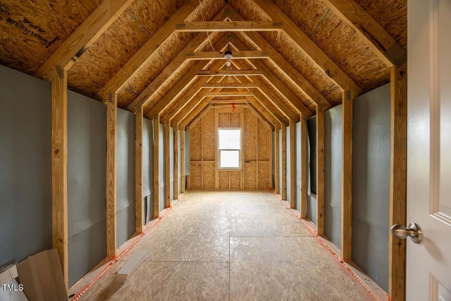 Spacious, unfurnished interior of a new home in Tobacco Road, Angier (Image 121). Spacious, unfurnished interior of a new home in Tobacco Road, Angier (Image 121).