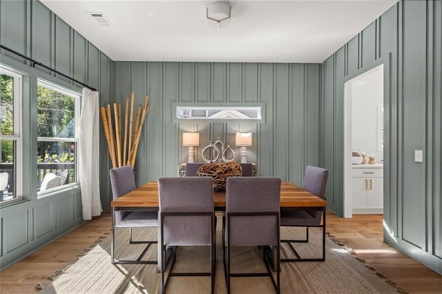 Furnished interior view inside a new home in , Atlanta (Image 14).