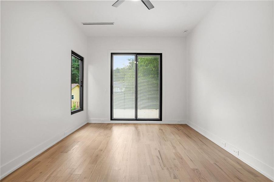 Spacious, unfurnished interior of a new home in , Atlanta (Image 21). Spacious, unfurnished interior of a new home in , Atlanta (Image 21).