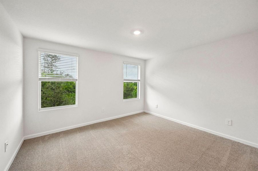 658 Salisbury Cir (24)